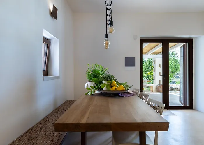 Trullo Giorgino In Valle D'itria וילה צ'יסטרנינו